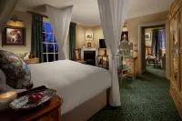Thackray House Hotels in 
