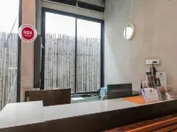 O系列曼谷查查套房 MRT拉差達碧色站附近的飯店