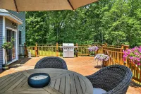 Colonial-Style Warwick Retreat - 1 Hour to NYC! - 3-stjärniga