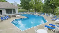 By The Lake Resort Access - Homestays