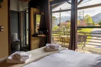 Vathyskia Guesthouse - balcony
