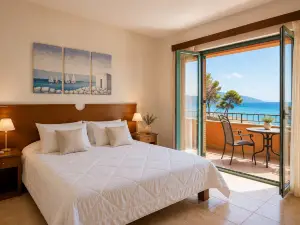 Makis Inn Resort