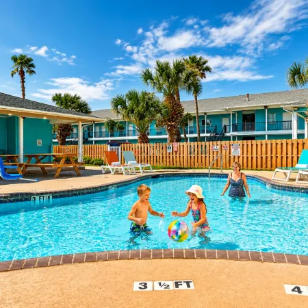 The Island Hotel Near Beach Port Aransas