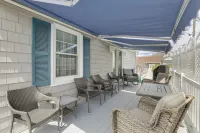 Near Beaches & Waterfront Dining: Home in Hampton! - 2-Sterne
