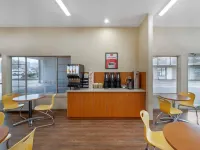 Econo Lodge Inn & Suites Hotels near Crawford