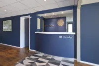 Travelodge Hartlebury - parking