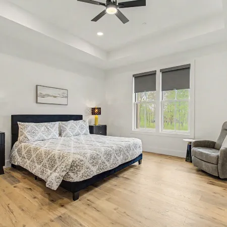 Holiday House by Taylor Made Deep Creek