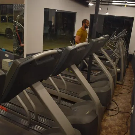 Hotel Golden Bees Spa & Gym