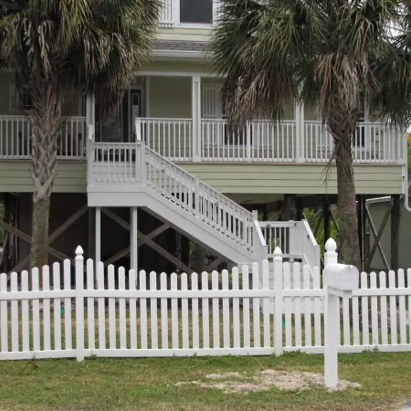 4BR Home with Private Dock on Warm Spring Fed Canal with Gulf Access