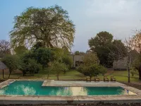 Oxpecker Safari Lodge Hotels in Mambwe