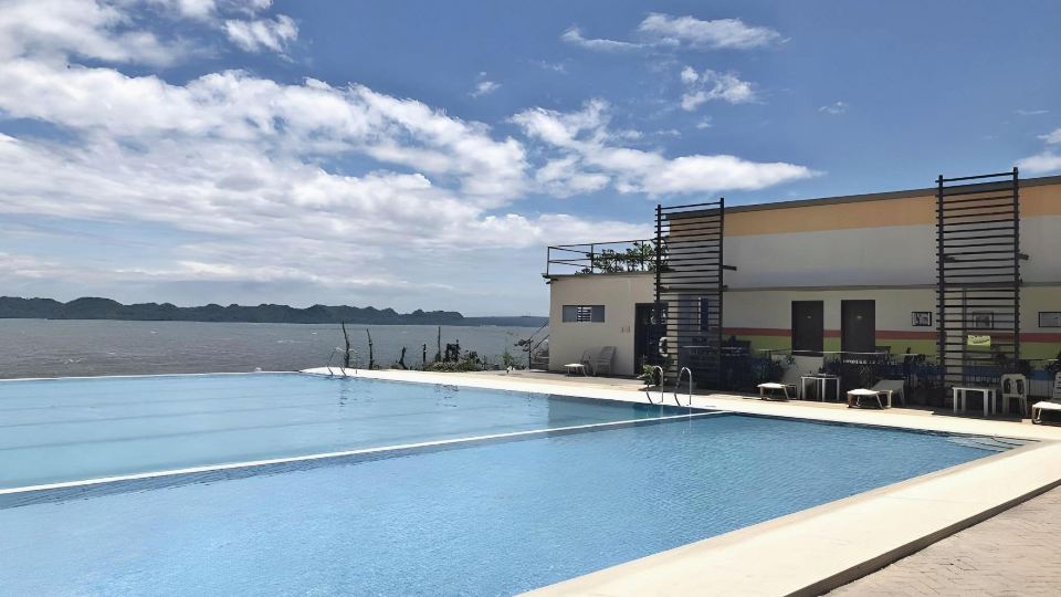 Sea Garden Resort Iloilo