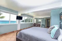 The Breeze - 4-Star