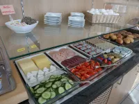 Ibis Budget Augsburg City - فطور