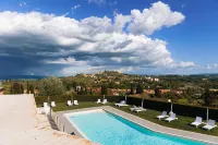 Cappuccina Country Resort - Pools