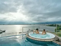 Yanmar Sunset Marina Clubhouse&Hotel - Hot Tub