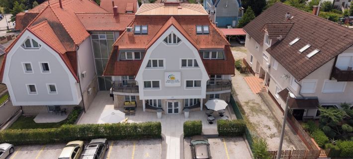 Holiday Club Apartman Hotel Hotéis em Heviz