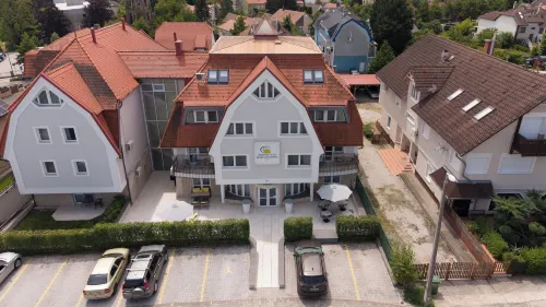 Holiday Club Apartman Hotel - Spa