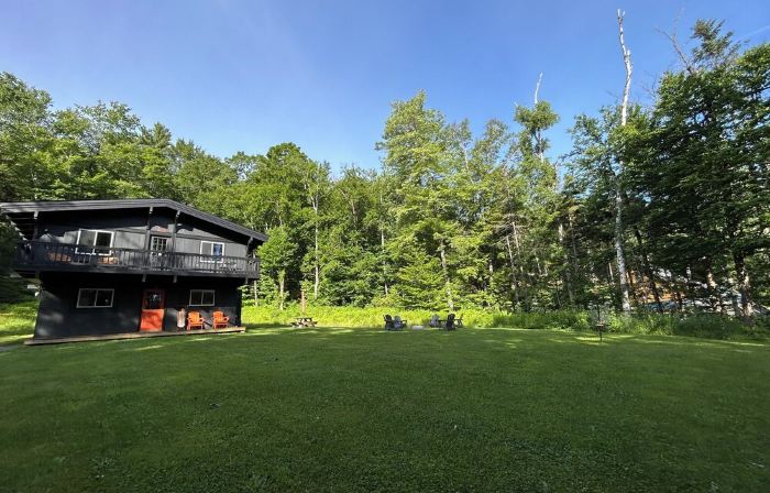 Charming Pet-Friendly Retreat in the Vermont Woods