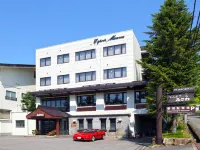 Hakuba Tsugaike Ski Slope Side Espoir Misawa Hotels in Otari