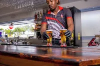 Time Out Hotel - bar