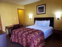 Providencia Motel - parking