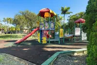 Brisbane Gateway Resort - Tiny houses