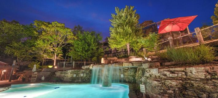 Lakefront Home on Table Rock Lake - Resort Amenties - Views & Relaxation Hotels in Indian Point