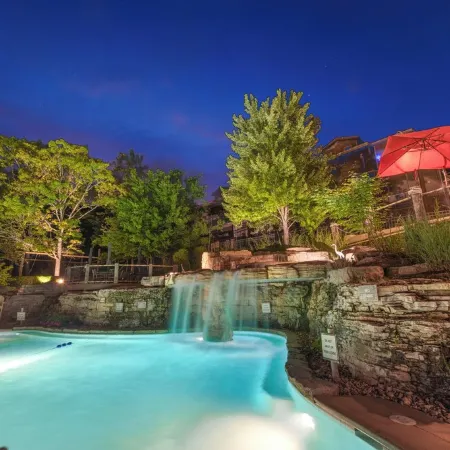 Spacious Resort Cabin – Sleeps 16, Minutes to Silver Dollar City!