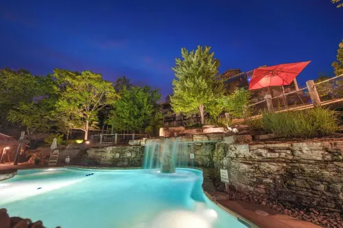 Lakefront Home on Table Rock Lake - Resort Amenties - Views & Relaxation - 4성급