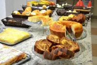 Domus Hotel Veneza Ipatinga - sarapan