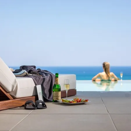 Lindos White Hotel & Suites