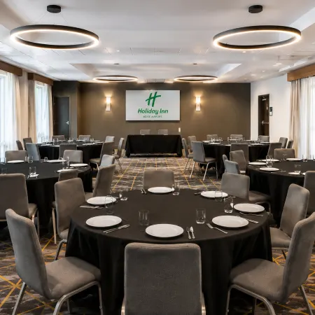 Holiday Inn BOISE AIRPORT by IHG