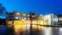 Hotel Yutoria Fujisato - Pools