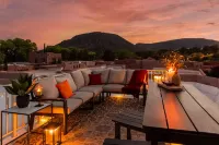 Sedona Rooftop Retreat, Walk to Trails, Dining & Coffee, Pet Friendly! - 4星級