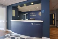 Travelodge Stoke Talke - parking