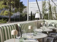Mercure Nîmes Centre Arènes - Bữa sáng