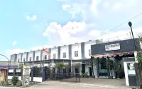 Charaka Hotel - Gym