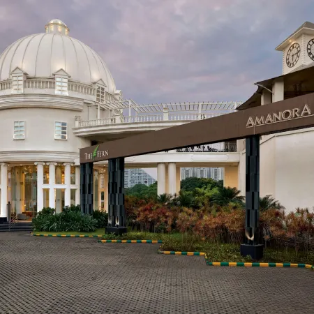 Amanora the Fern Pune, Series by Marriott