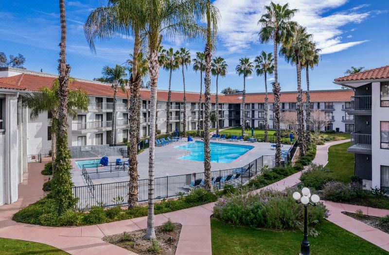 DoubleTree by Hilton Bakersfield