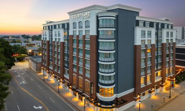 Courtyard by Marriott Athens Downtown
