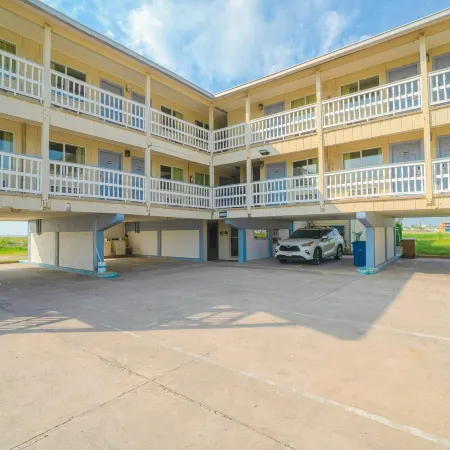 Budget Inn by OYO Corpus Christi Beach