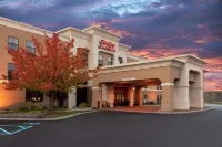 Hampton Inn & Suites Valparaiso - parking