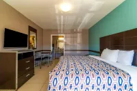 Woodfield Inn & Suites Hotel O, Yoakum TX 111 - Pet friendly