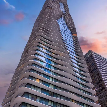 Radisson Blu Aqua Hotel, Chicago
