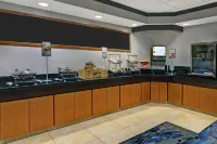 Fairfield Inn & Suites Carlsbad - فطور