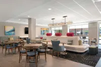 Home2 Suites by Hilton Jacksonville Downtown - parking