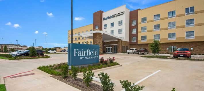 Fairfield Inn & Suites Dallas Plano/Frisco Hotels in Plano
