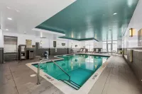 DoubleTree by Hilton Asheville Downtown - Pools