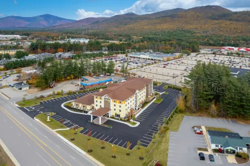 Home2 Suites by Hilton North Conway - Pet friendly