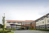 Premier Inn London Heathrow Airport (M4/J4) Hotel - ที่มีที่จอดรถ